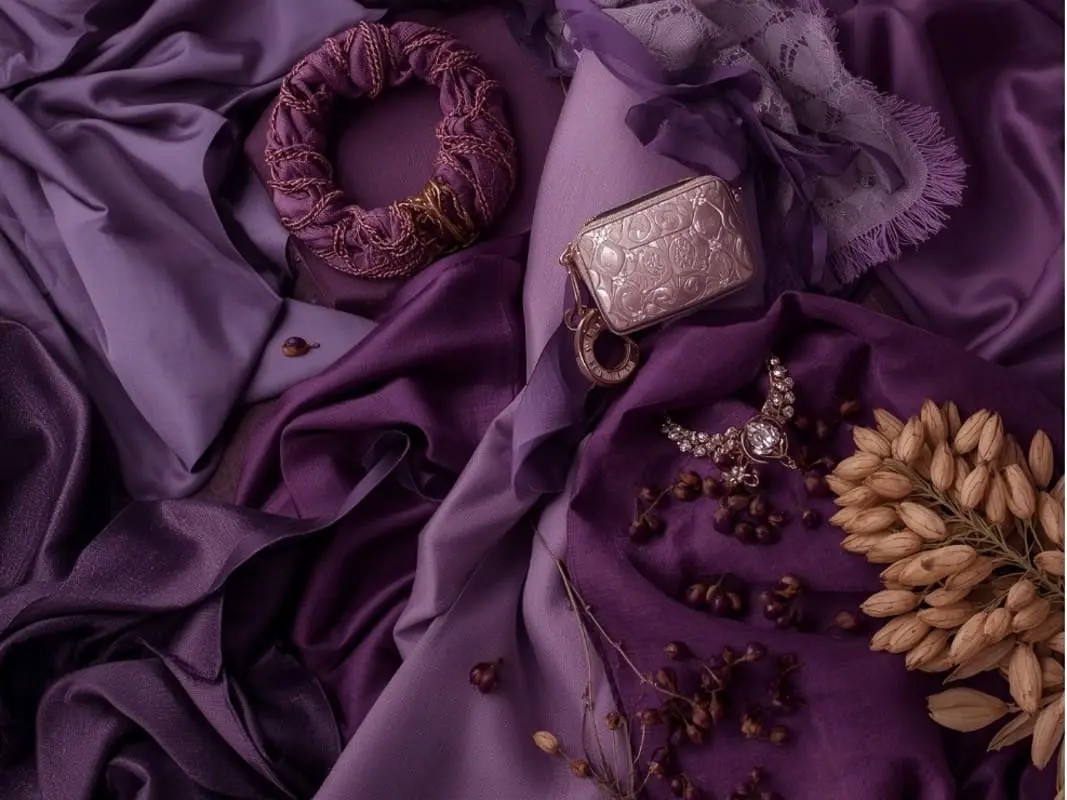 Sonbaharın Trend Renkleri 2025: Gardırobuna Yön Ver